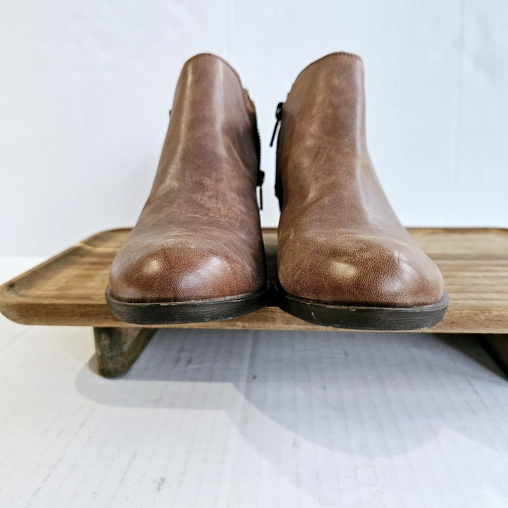 Lucky Brand Burklee booties size 6.5 brown leather zipper sides stacked heel NWT - Picture 4 of 15